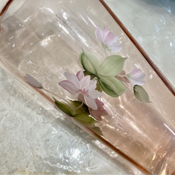 Fenton tall hand painted pink vase - Picture 2 of 9